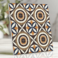 Bold Mid-Century Design with Concentric Circles