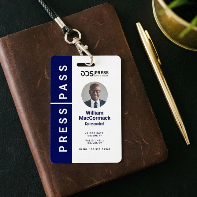 Bold Modern Navy Circle Photo Press Pass & Logo ID Badge (Bold Modern Navy Circle Photo Press Pass & Logo Badge)