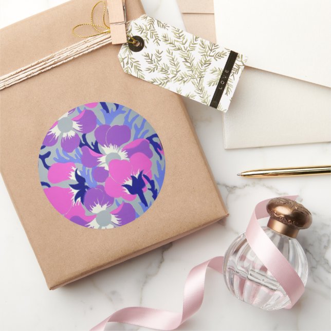 Bold Pink & Purple Windflower Pattern Retro  Classic Round Sticker (Gifting)