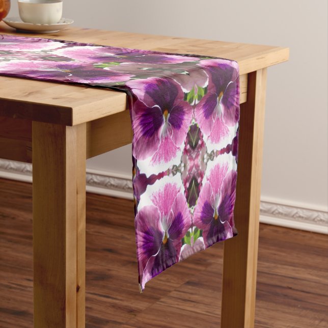 Bonheur Short Table Runner (In Situ)