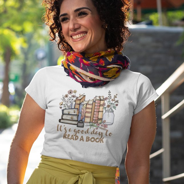 Book Lovers T-Shirt (Creator Uploaded)