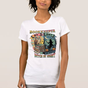 Bookkeeper Day Witch Night Halloween Owl Books Pum T-Shirt