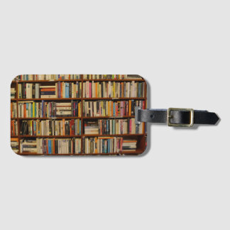 Books in the library luggage tag