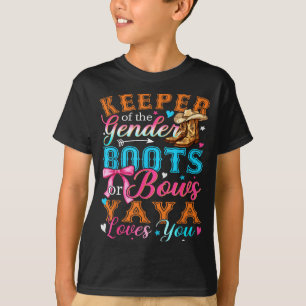 Boots Or Bows Yaya Loves You Gender Reveal Family  T-Shirt