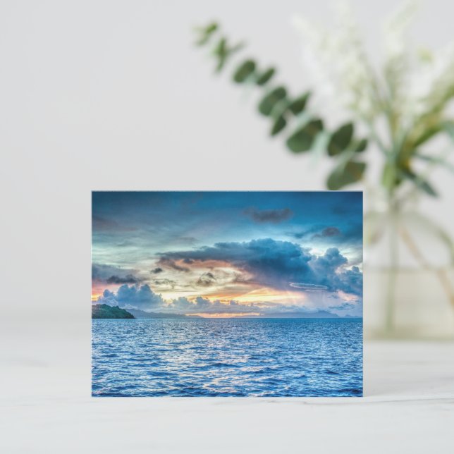 Bora-bora, South Pacific island Postcard (Standing Front)