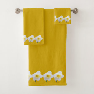 Border of White and Yellow Daffodils on Yellow Bath Towel Set