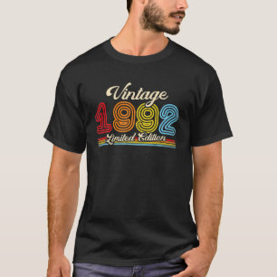 Born 1992 30th Birthday Vintage Awesome Since 1992 T-Shirt