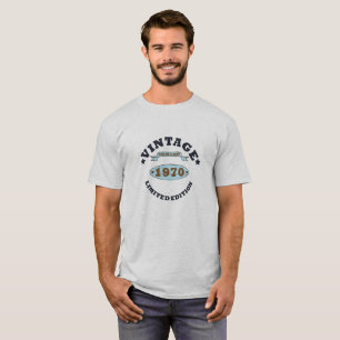 Born in 1970 vintage birthday gift T-Shirt