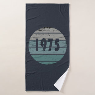 Born in 1975 Vintage Birthday Gift Bath Towel