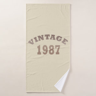 Born in 1987 elegant modern vintage birthday gift bath towel