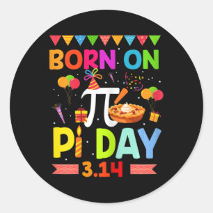 Born On Pi Day Birthday Math Teacher 3.14 Cake Gif Classic Round Sticker