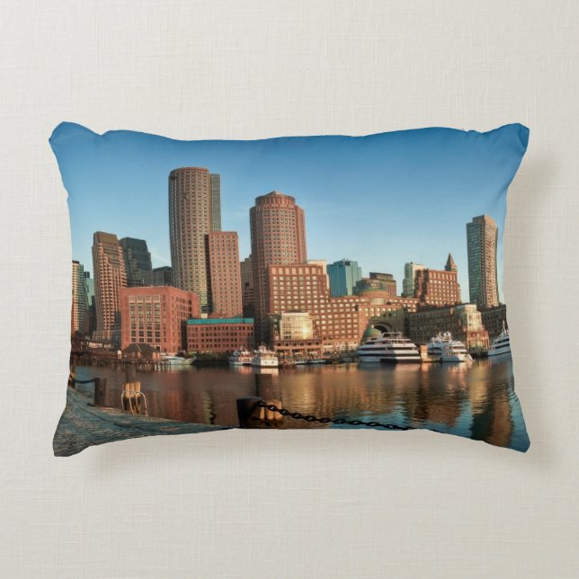 Boston skyline decorative cushion (Front)