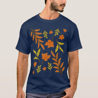 Botanical Autumn Leaves Wildlife Nature Fall T-Shirt
