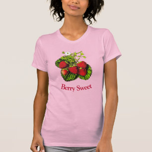 Botanical Strawberry Illustration - Red Berries T-Shirt