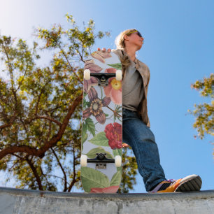 Botanical vintage design skateboard