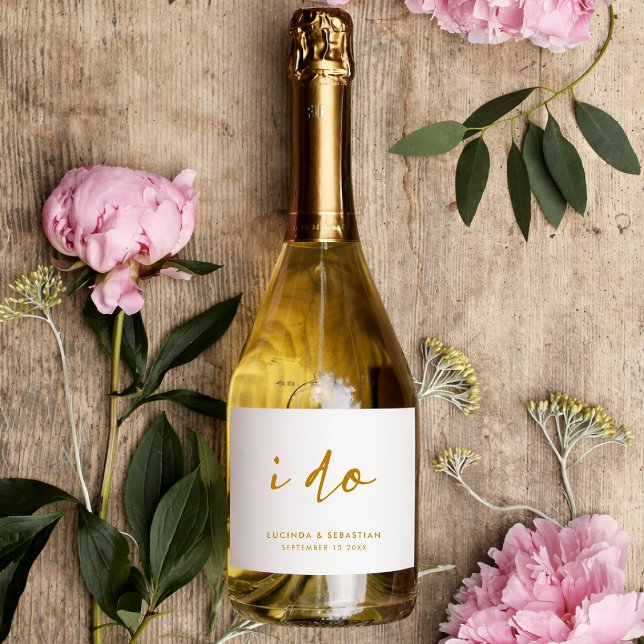 Bottle Labels Wedding | I Do Champagne Favour Labe (Custom wedding bottle labels that make favors, toasts, and tables feel polished)