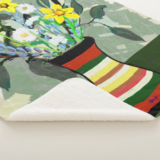 Bouquet and Vase Sherpa Blanket (3/4)