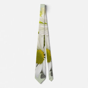 Bouquet in Shades of White and Yellow Tie