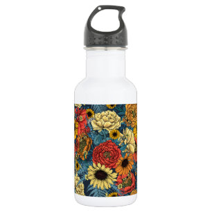 Bouquet of flowers- roses, peonies, daisies ans fe 532 ml water bottle