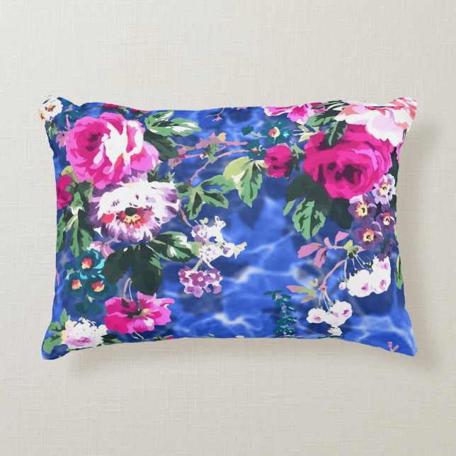 Bouquets with roses decorative cushion (Front)