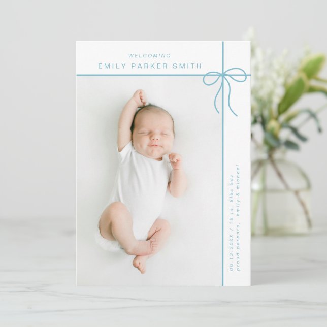 Bow and lines cute portrait single photocard  announcement (Standing Front)