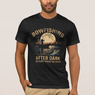 Bowfishing After Dark Moon Nature SilhouettT-Shirt T-Shirt