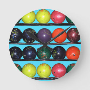 Bowling Blitz Round Clock