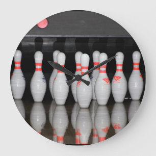 Bowling Pin Clock
