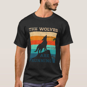 Box of Delights - The Wolves Are Running Classic T T-Shirt