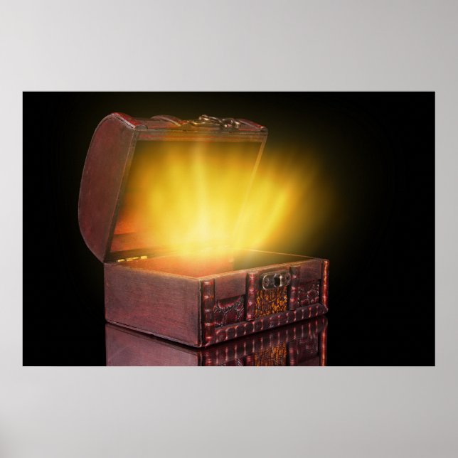 Box with treasures poster (Front)