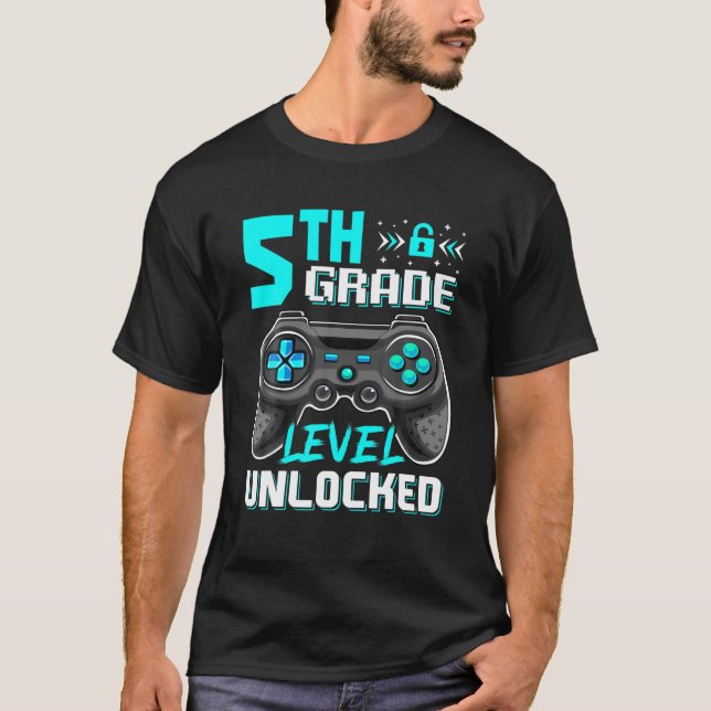 Boys 5Th Grade Level Unlocked Video Game Back To S T-Shirt (Front)