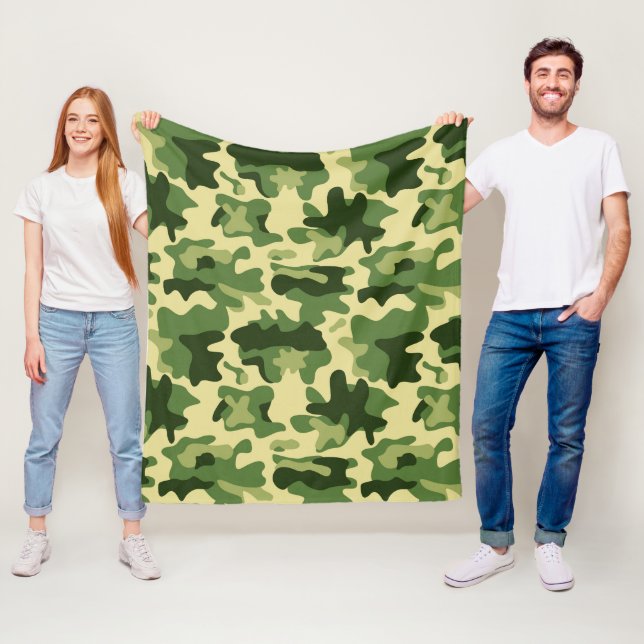 Boys green camo pattern decor blanket (In Situ)