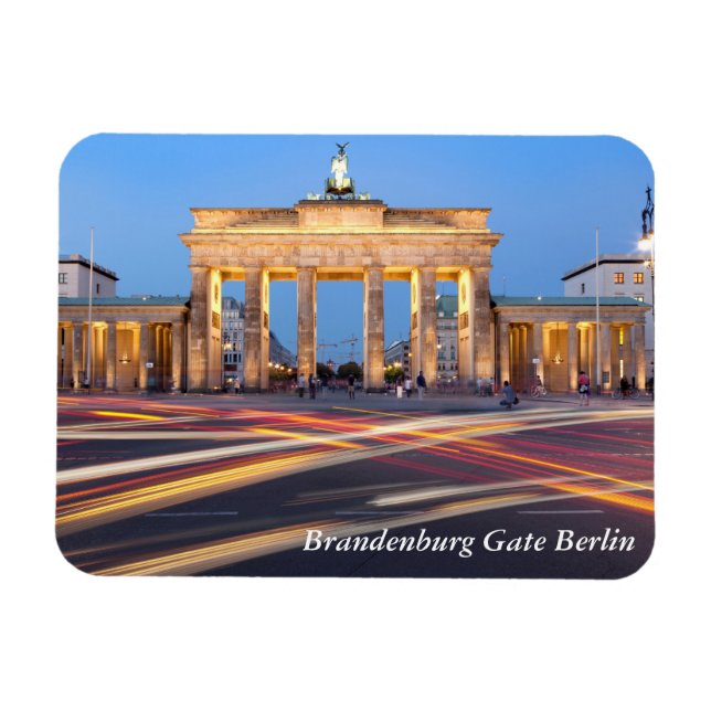 Brandenburg Gate in Berlin Magnet (Horizontal)