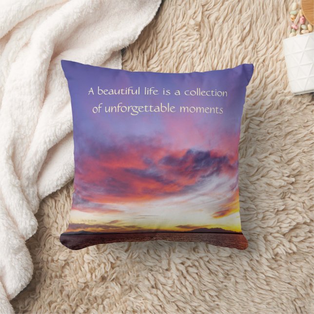 Breathtaking sunset over the sea  cushion (Blanket)