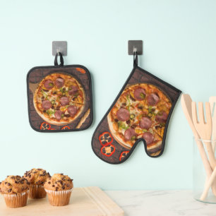 Brick Oven Supreme Pizza Mitt & Pot Holder Set