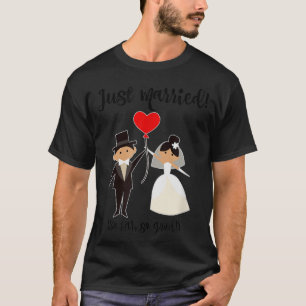 Bride and Groom Just Married Cute Honeymoon T-Shirt