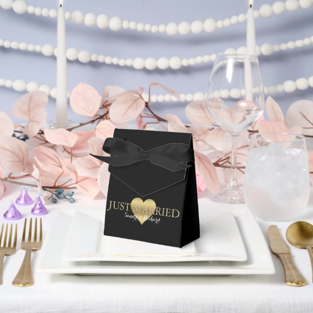 BRIDE  Black & Gold Heart Wedding Bridal Party Favour Box (Wedding)
