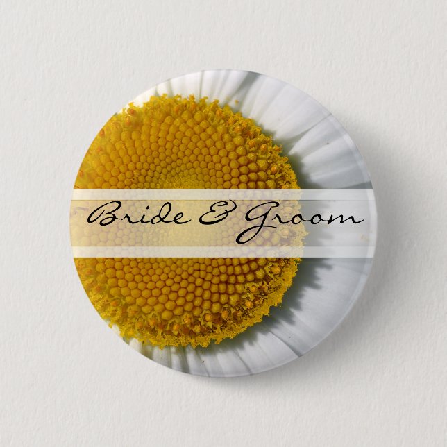 Bride & Groom Daisy Button (Front)