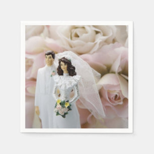 Bride Groom Figurine White Roses Napkins