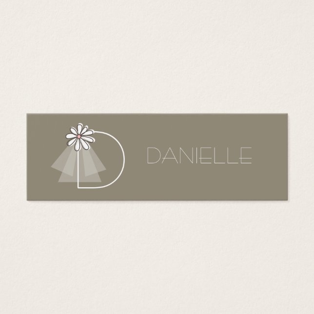 Bride's Veil Daisy Flower Monogram Bridal Gift Tag (Front)
