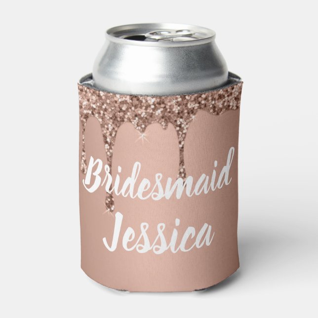 Bridesmaid Pink Drip Glitter Elegant Weddings Can Cooler (Can Front)