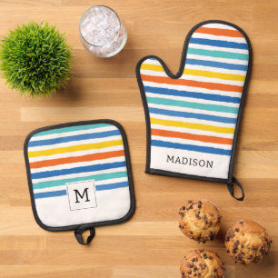 Bright Beachy Striped Pattern Oven Mitt & Pot Holder Set