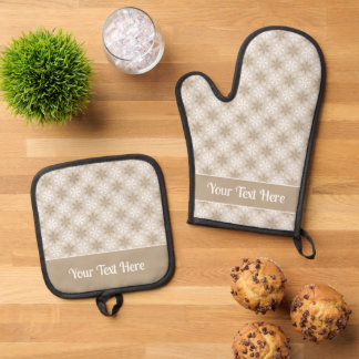 Bright Brown and Winter White Snowflake Pattern Oven Mitt & Pot Holder Set