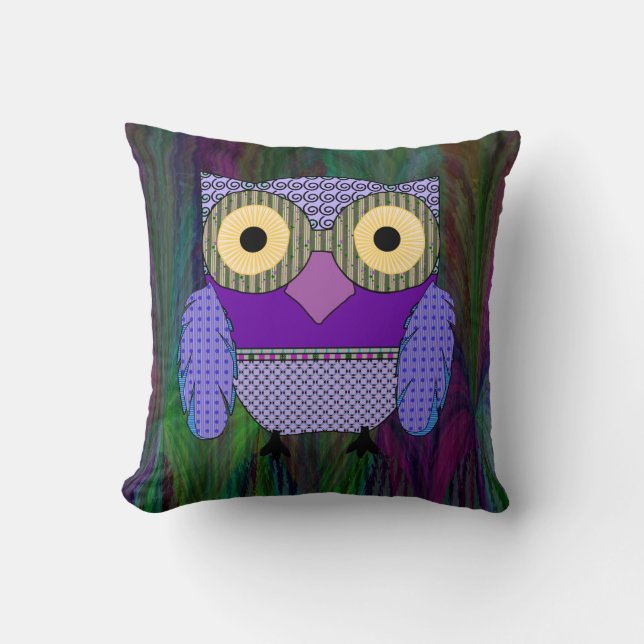 Bright Eyed Owl Cushion (Front)