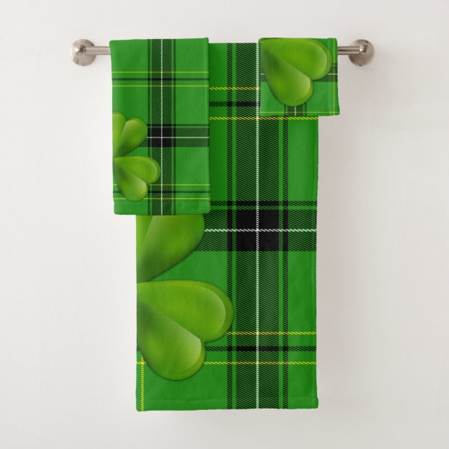 Bright Green 3-leaf Clover on Plaid Tartan Bath Towel Set (Insitu)