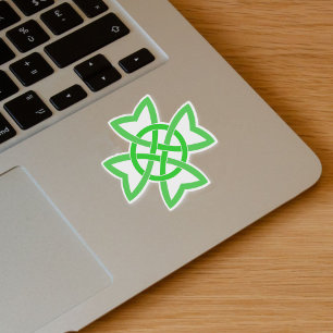 Bright Green Irish Looped Celtic Knot Design