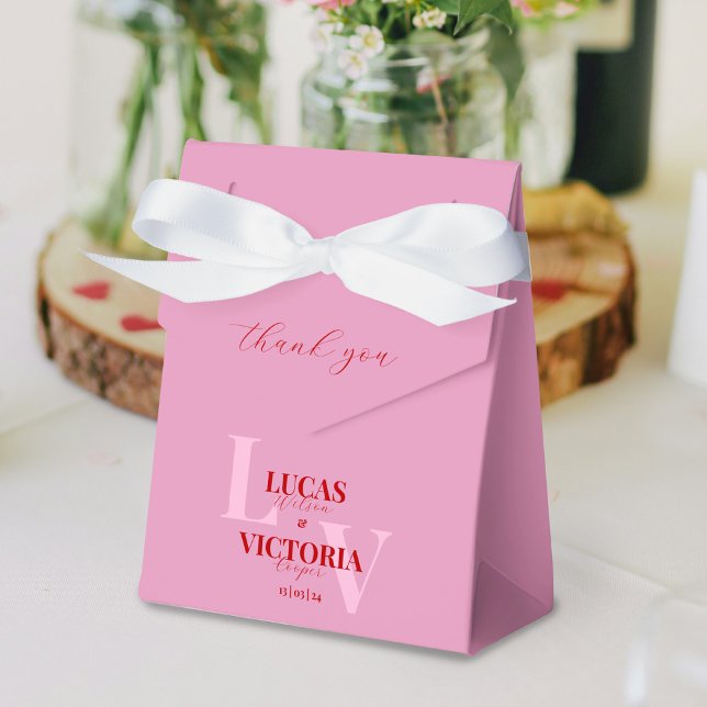 Bright pink and red wedding  favour box (Creator Uploaded)