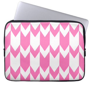 Bright Pink and White Chevron Pattern. Laptop Sleeve