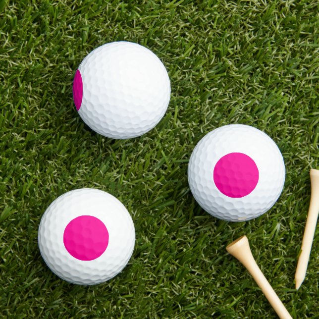 Bright Pink Golf Balls (Insitu Grass)