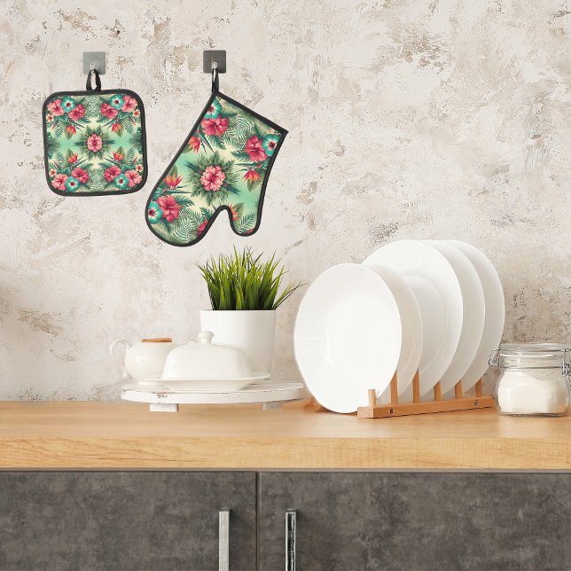 Bright Tropics Oven Mitt & Pot Holder Set (Creator Uploaded)